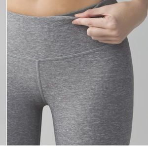 Lululemon WunderUnderIII NEW